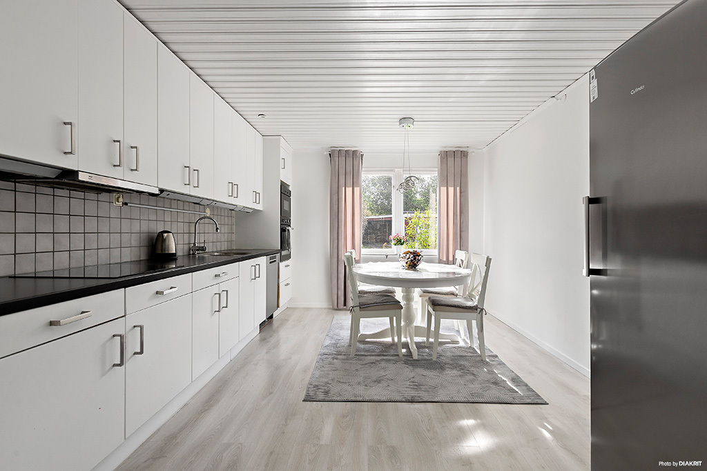 13413494_3-328-16_photo_web