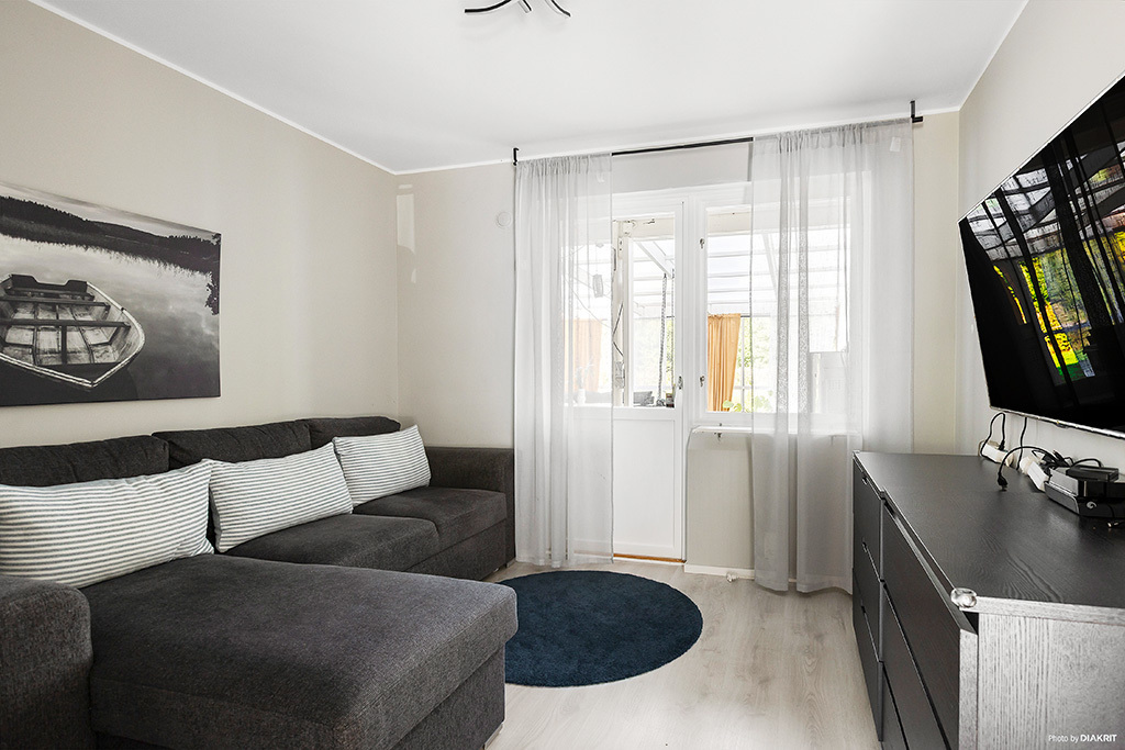 13413494_7-328-16_photo_web