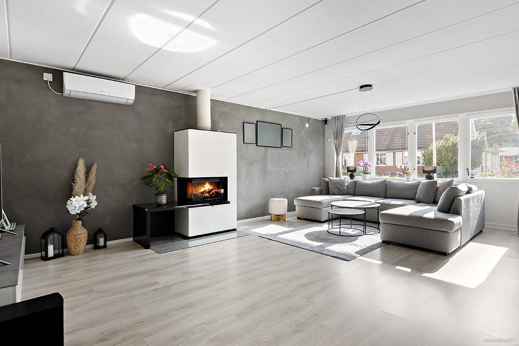 13413494_8-328-16_photo_web